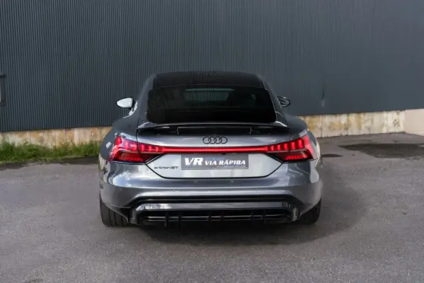 Audi e-tron GT quattro 5