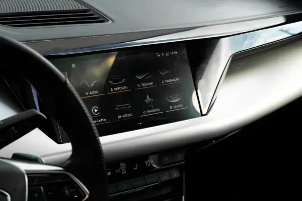 Audi e-tron GT quattro 11