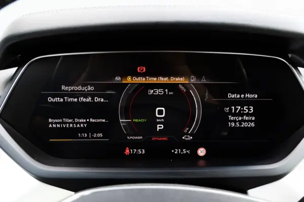 Audi e-tron GT quattro 14