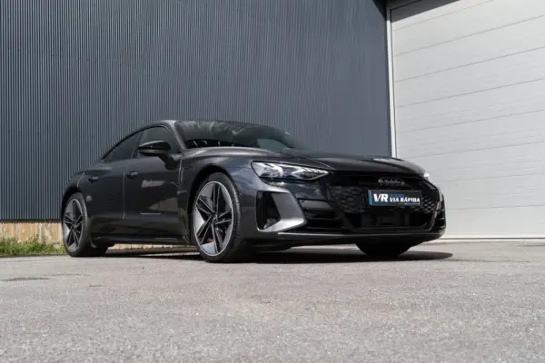 Audi e-tron GT quattro 46