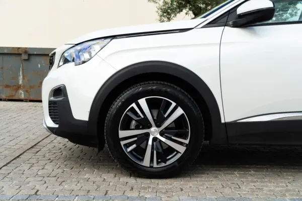 Peugeot 3008 1.2 PureTech Allure Pack 45
