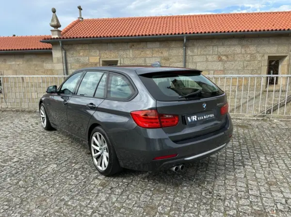 BMW 325 6