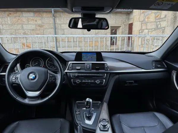 BMW 325 11