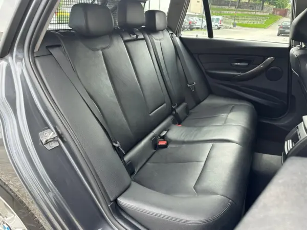 BMW 325 19