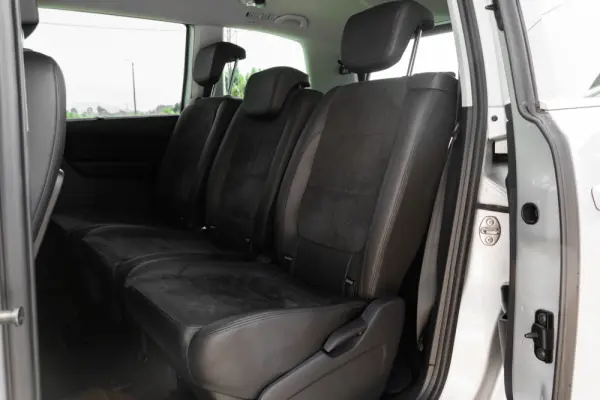 Volkswagen Sharan 2.0 TDI Highline 9