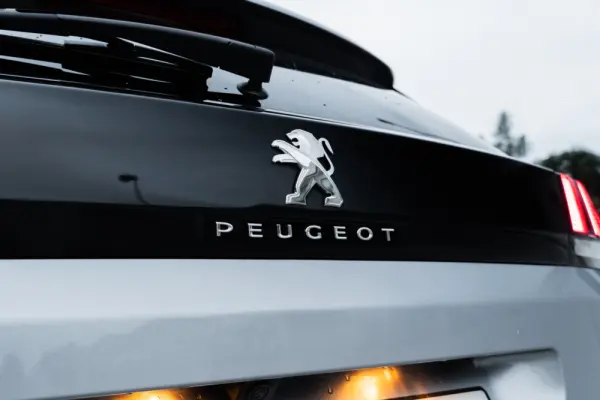 Peugeot 3008 1.6 BlueHDi GT Line 33
