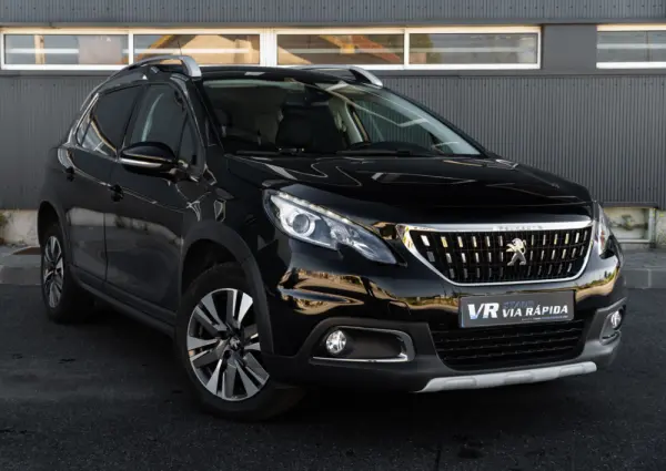Peugeot 2008 1.2 PureTech Allure 3