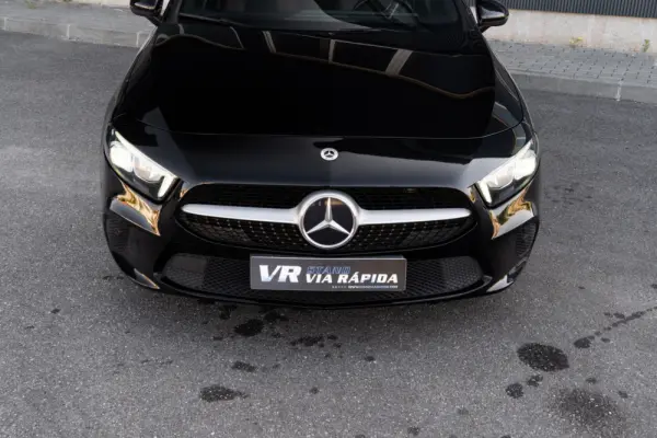 Mercedes-Benz A 180 Limousine d Progressive Aut. 29