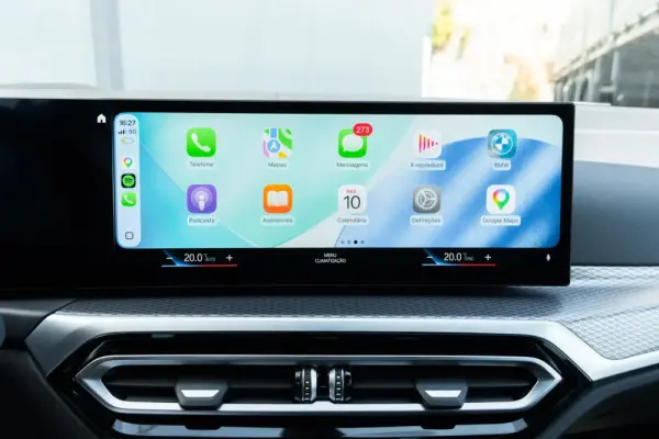 BMW i4 eDrive40 Pack Desportivo M 14