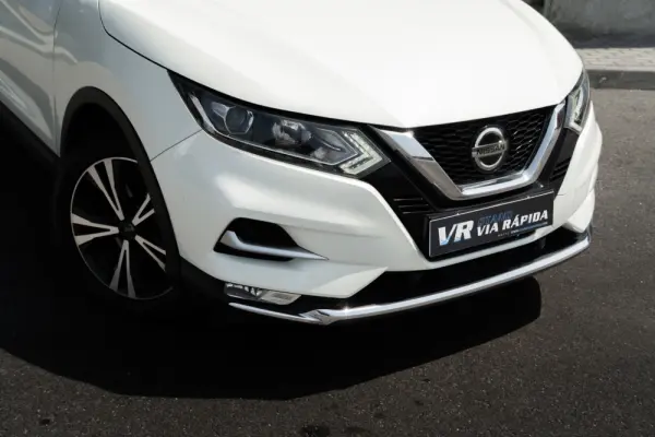 Nissan Qashqai 1.5 dCi N-Connecta J18 23