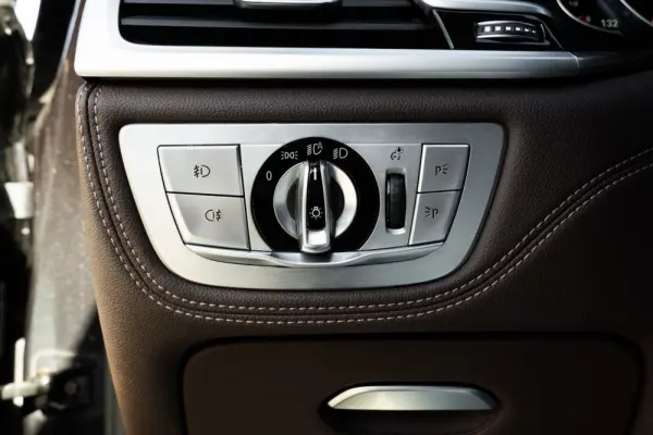 BMW 730 d Pack M Auto 56