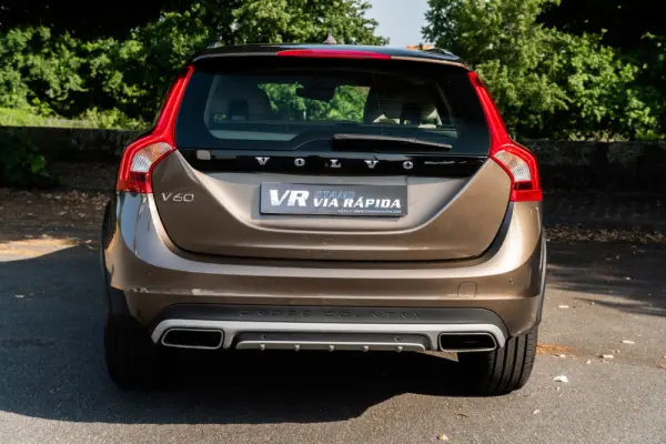 Volvo V60 Cross Country 2.0 D3 Momentum 5
