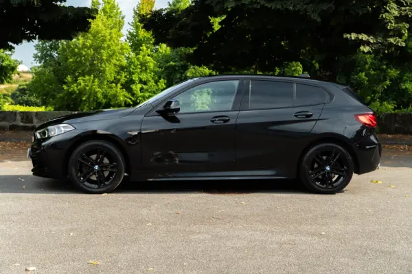 BMW 116 d Pack Desportivo M Auto 26