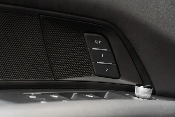 Audi e-tron GT quattro 58