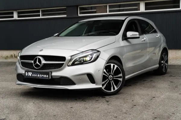 Mercedes-Benz A 180 d Style Plus Aut. 1