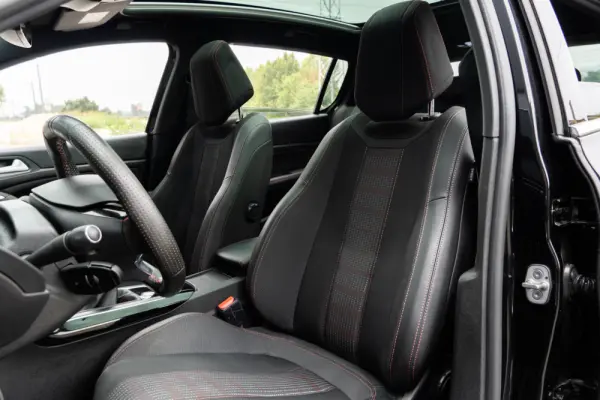 Peugeot 308 1.5 BlueHDi GT Line 21