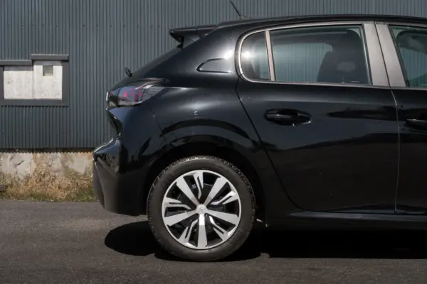 Peugeot 208 1.5 BlueHDi Allure 30