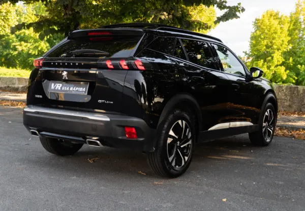 Peugeot 2008 1.2 PureTech GT 4