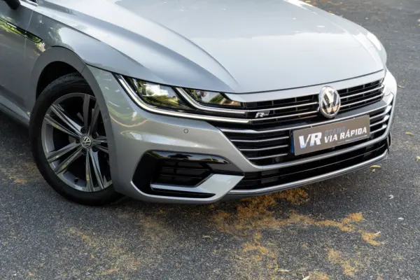 Volkswagen Arteon 2.0 TDI R-Line DSG 23