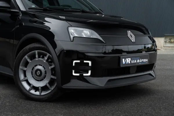 Renault 5 E-Tech 40 kWh Evolution Autonomia Urbana 24