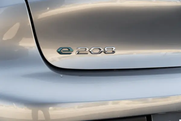 Peugeot e-208 50 kWh Active 37