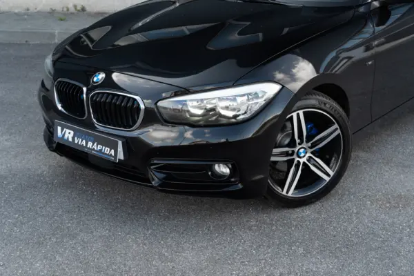 BMW 116 d Line Sport Shadow 20