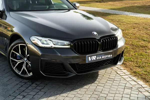 BMW 520 e Pack M 32
