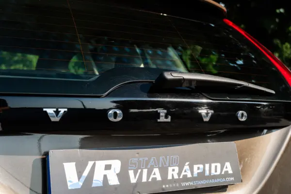 Volvo V60 Cross Country 2.0 D3 Momentum 35