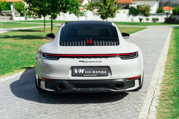 Porsche 911 (992) Carrera 4S PDK 5