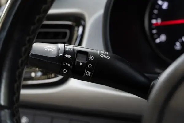 Kia Rio 1.0 T-GDi Wave 38