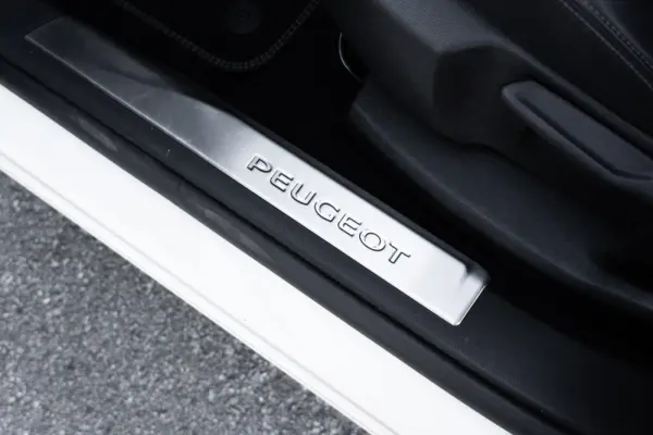 Peugeot 3008 1.2 PureTech GT Line 40