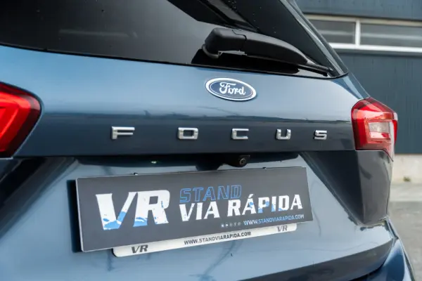 Ford Focus SW 1.5 TDCi EcoBlue ST-Line 32