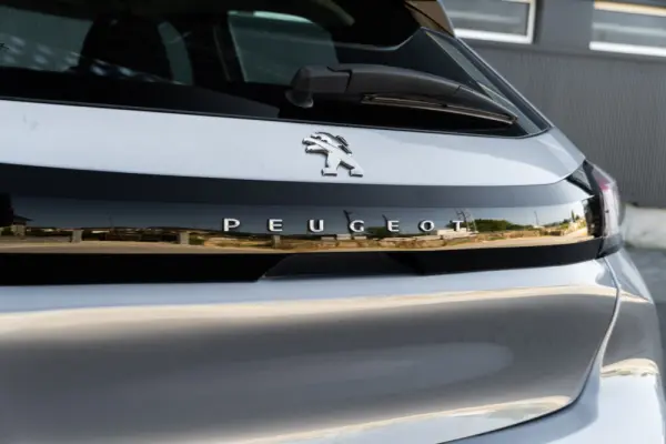 Peugeot e-208 50 kWh Active 36