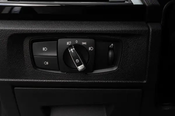 BMW 116 d Pack M Auto 48