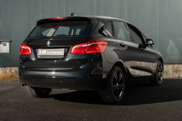BMW 216 Active Tourer d Line Sport 4