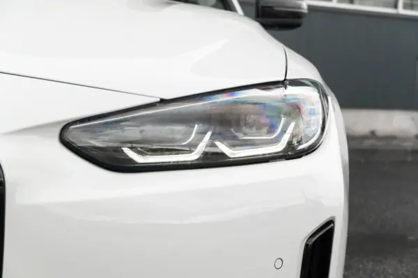 BMW i4 eDrive40 29
