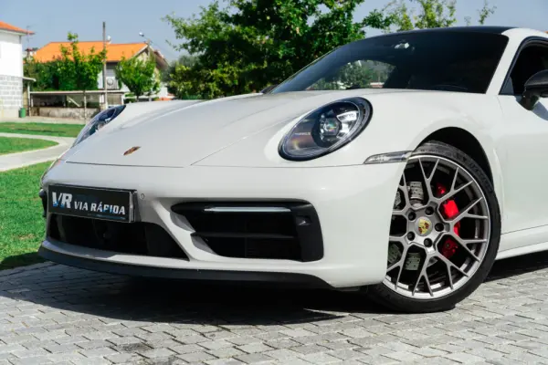 Porsche 911 (992) Carrera 4S PDK 37