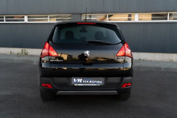 Peugeot 3008 1.6 HDi Allure 5