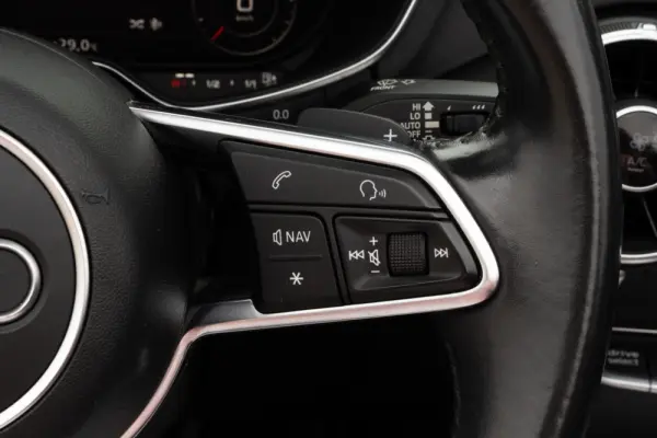 Audi TT Roadster 1.8 TFSi S-line S tronic 27
