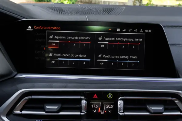BMW X7 40 d xDrive Pack M 15