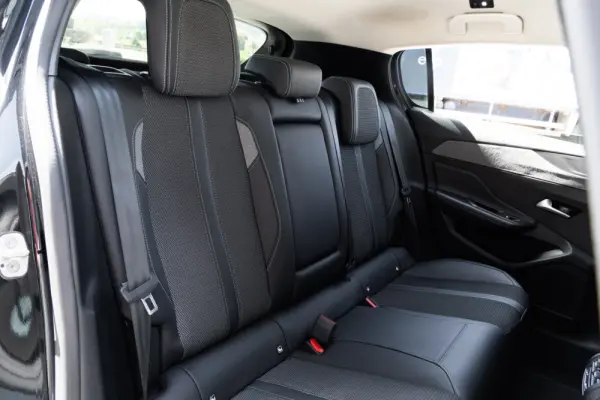 Peugeot 308 1.2 PureTech Allure 27