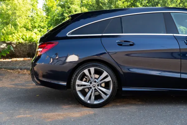 Mercedes-Benz CLA 180 d 37