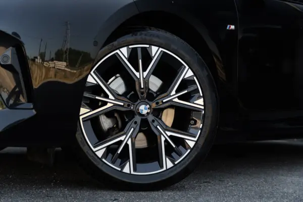 BMW 116 Pack Desportivo M 31