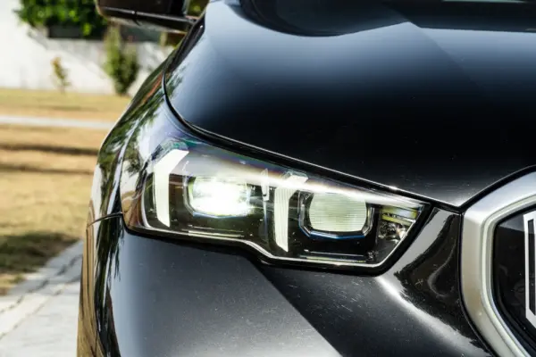 BMW i5 eDrive40 Pack Desportivo M 31