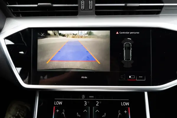 Audi A6 Avant 40 TDI S tronic 19