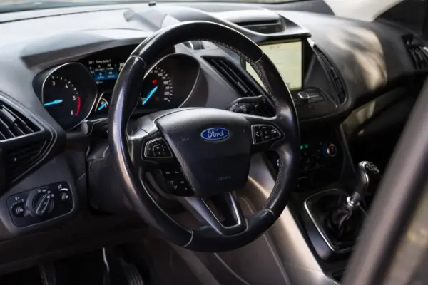Ford Kuga 1.5 TDCi EcoBlue Titanium 7