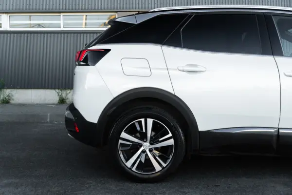 Peugeot 3008 1.2 PureTech GT Line 32