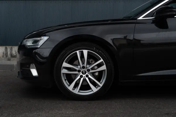 Audi A6 Avant 40 TDI S tronic 30