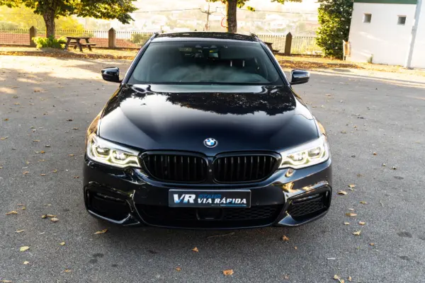 BMW 520 d Pack M Auto 2