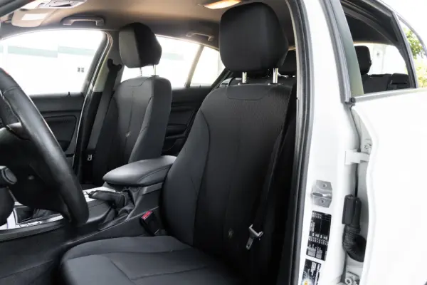 BMW 116 d Advantage 8
